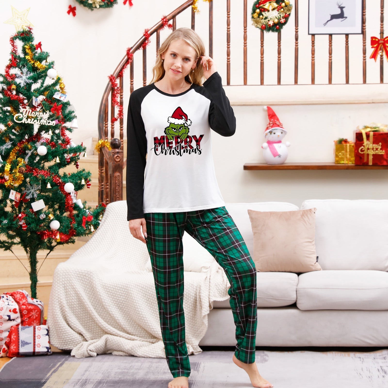 Merry Christmas parent-child holiday matching pajamas with green plaid pattern