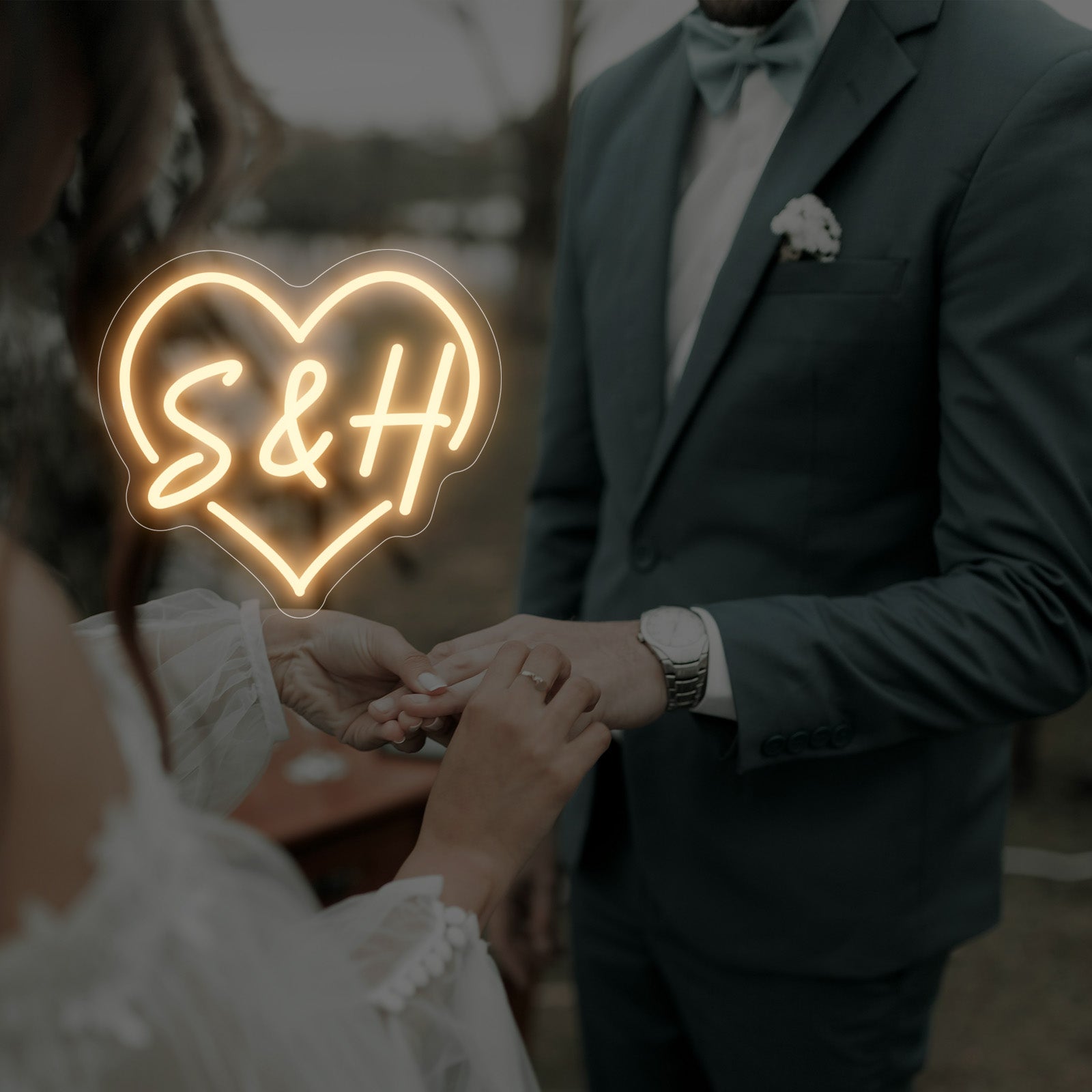 Custom Heartshaped Design LED Neon Sign with Letters