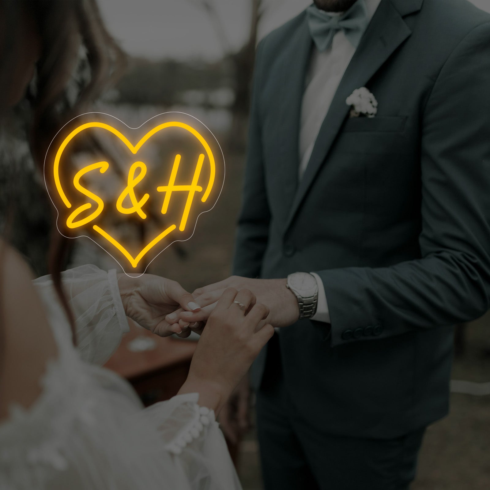 Custom Heartshaped Design LED Neon Sign with Letters